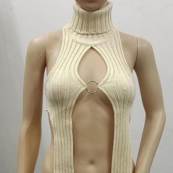New white sweater, fun underwear, autumn women's clothing, knitted hollow sleeveless solid color backless clothing
