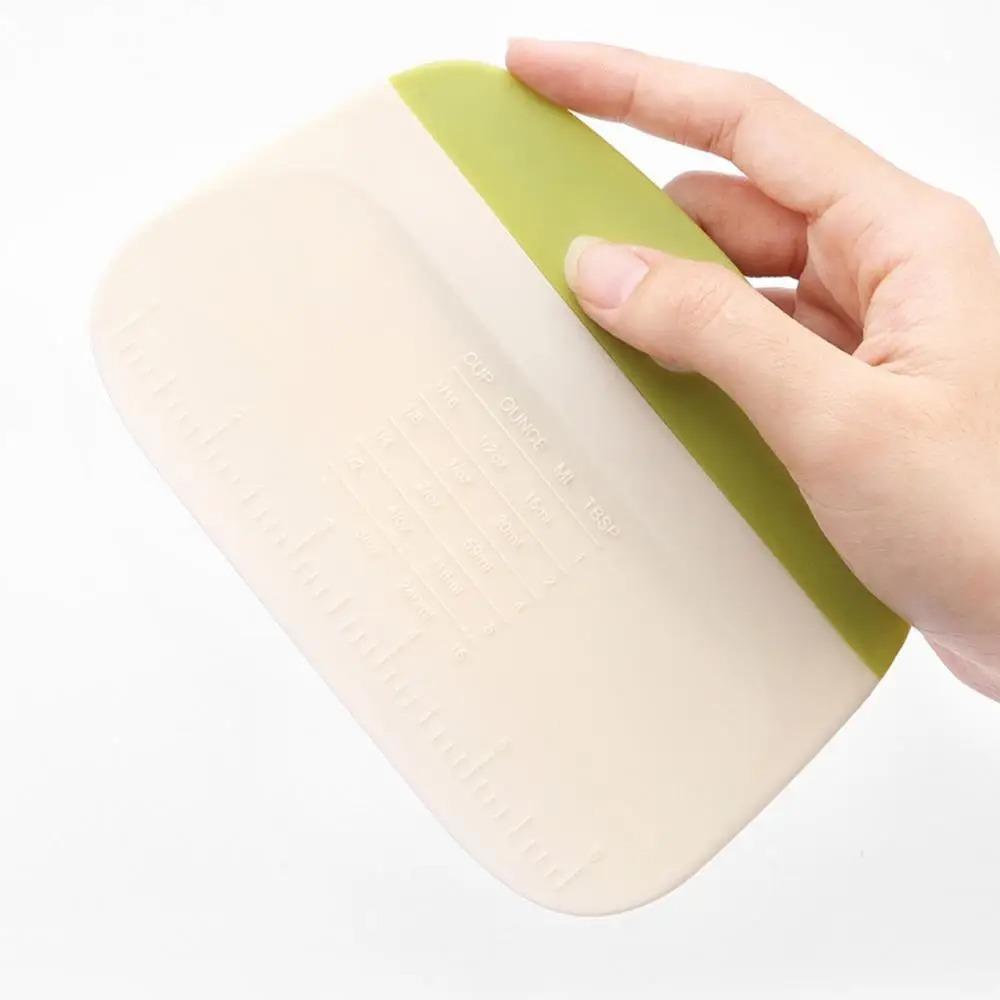 2PCS Plastic Dough Pastry Cutter with Measuring Scale Food Scrapers Baking Tools Bench Scraper Cake