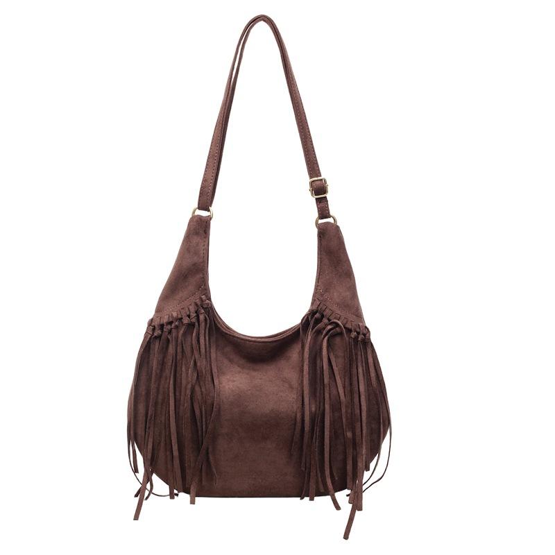 Retro matte fringed underarm bag women's early autumn large-capacity versatile wasteland wind casual shoulder messenger bag