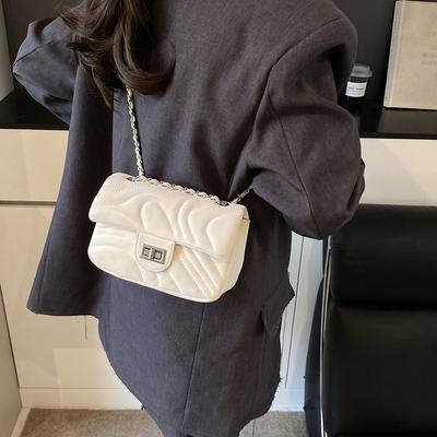 This Year's Popular Xiaoxiangfeng Bag Women's 2025 New Fashion Versatile Niche Ins Diamond Chain Messenger Bag