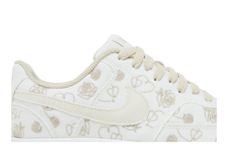 Women's Sneakers Nike Court Vision Low Valentine's Day (Women's) Summit White/White/Rattan/Natural