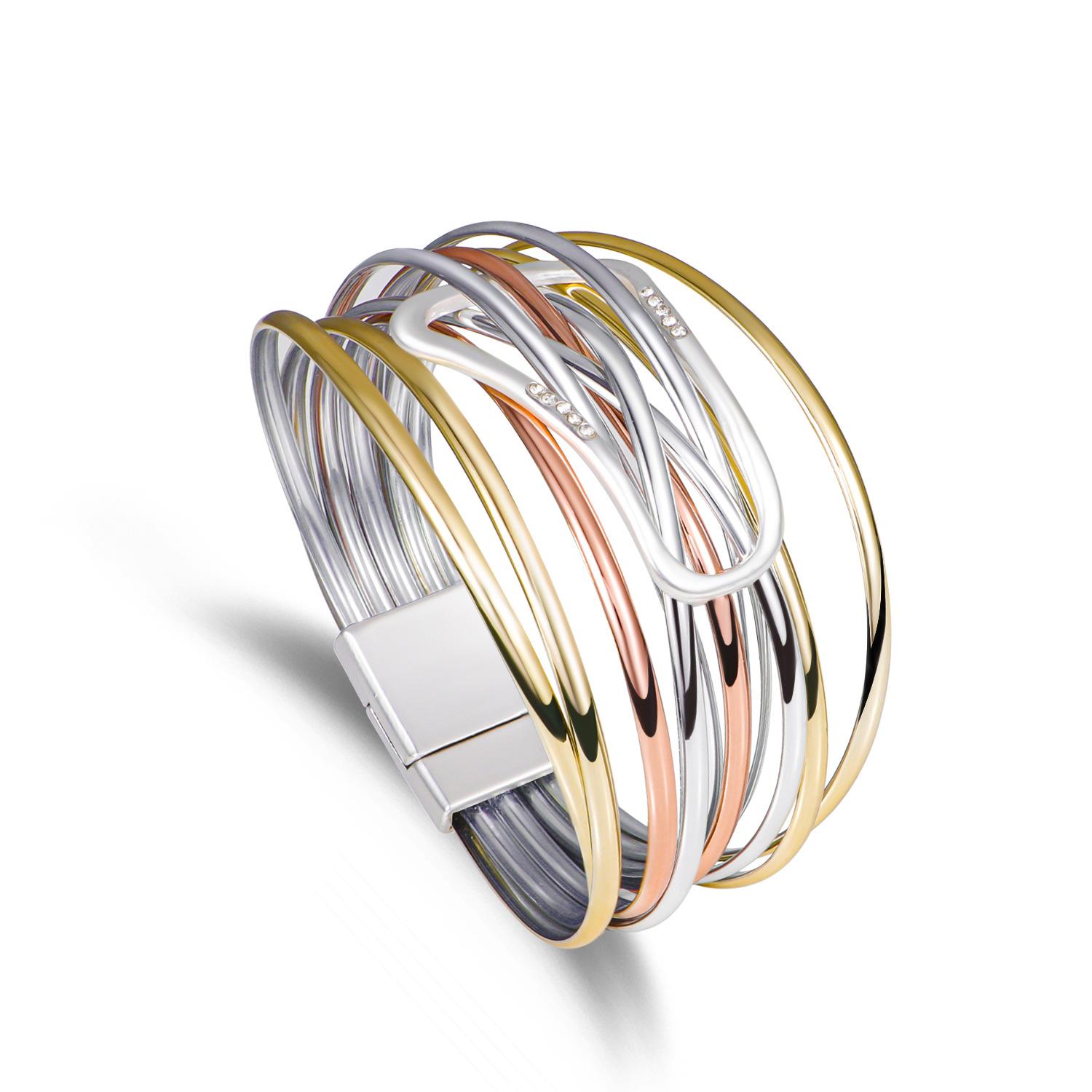 

Многослойный браслет со стразами для женщин, блестящая искусственная кожа, богемные ювелирные изделия, аксессуары