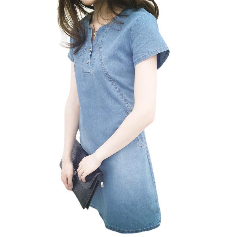2023 Plus Size Women's Medium-Length Slimming Denim Dress - Short-Sleeve Fashion Trend for Spring/Summer
