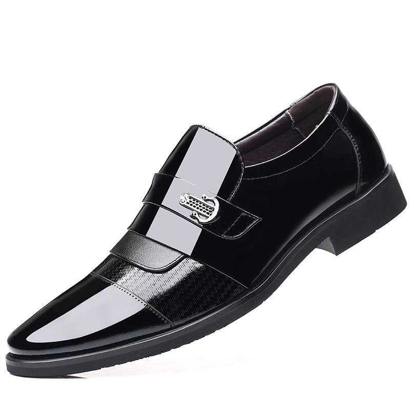 

Мужские ботинки нового стиля, мужская обувь из лакированной кожи с внутренней отделкой, блестящая обувь в британском стиле из натуральной кожи 44 чёрный