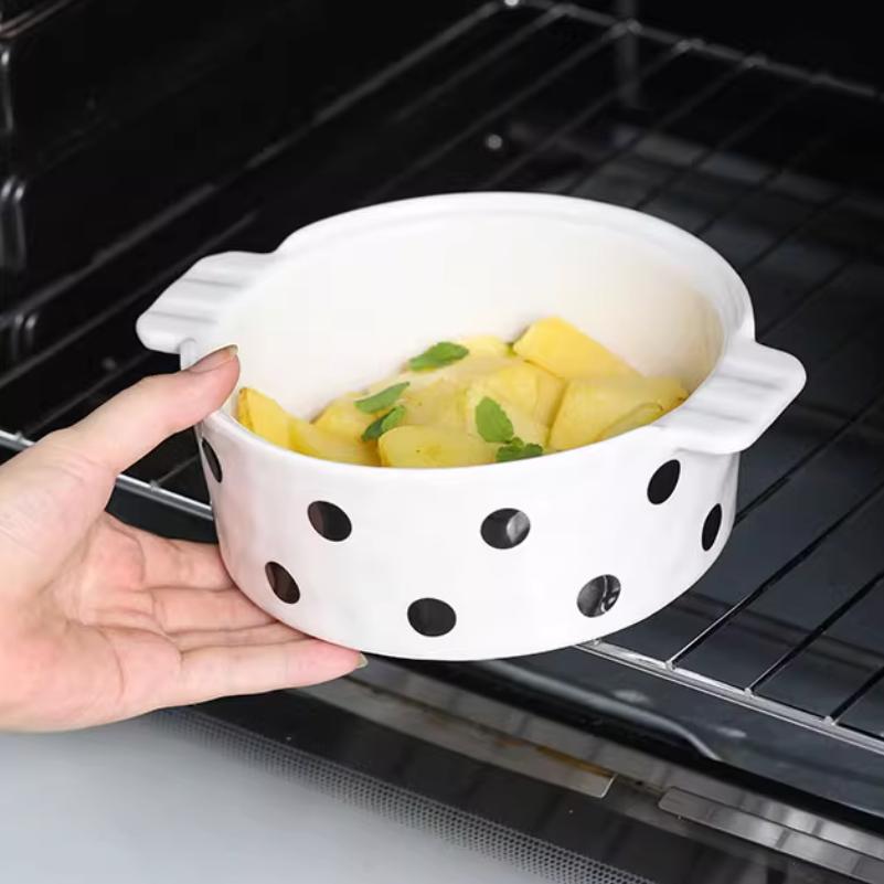 Circular Polka Dot Double Ear Ceramic Bowl, Tableware, Creative and Cute Dessert Bowl, Household Fruit Salad Bowl, Oven with Lid