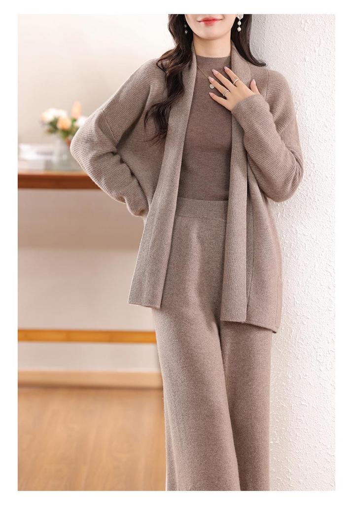 Korean Style Wool Knit V-Neck Cardigan - Loose Fit, Autumn/Winter Retro Sweater