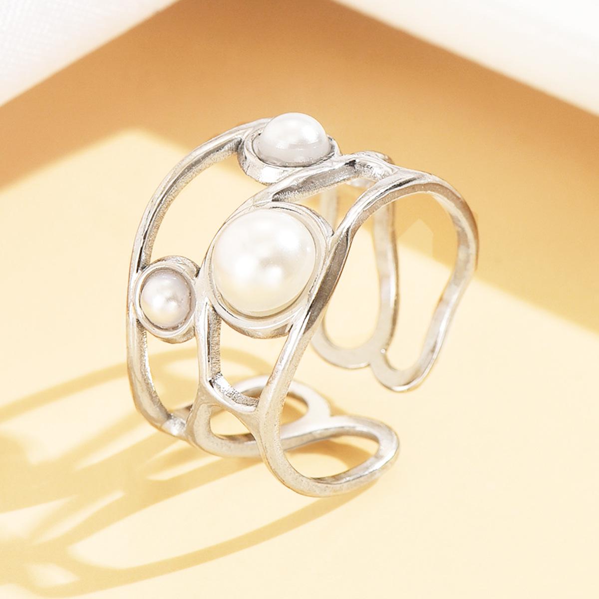 Romantic French-Inspired Stainless Steel Ring with Geometric Design and Faux Pearl for Women - Vintage and Colorfast.