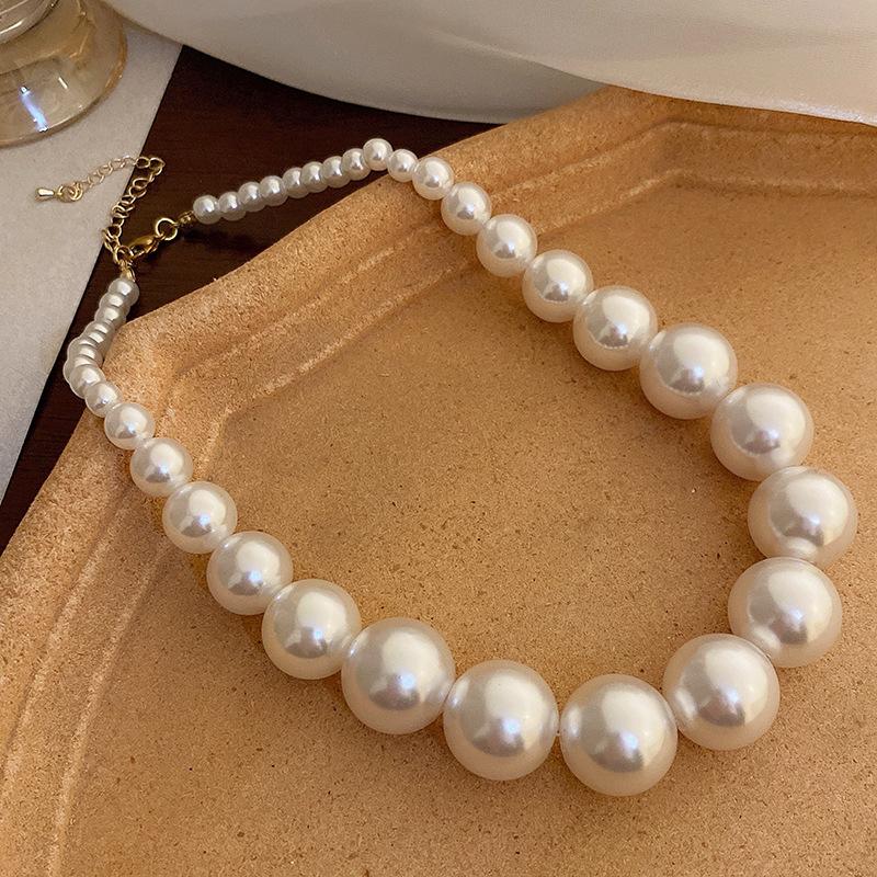 French Retro Temperament Baroque Pearl Necklace Women's Elegant Versatile Collarbone Chain Light Luxury Necklace