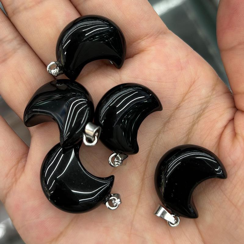 

Підвіска Місяць з натурального кристала - Аметист, Пірит, Рожевий Кварц, Зелений Авантюрин та Лазурит