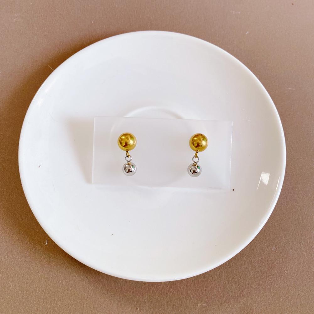 Европейские и американские двухцветные круглые серьги-шарики из нержавеющей стали