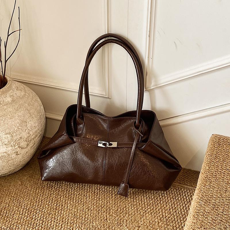PU Tote Bag for Women with Cracked Texture Design and Metal Clasp Closure Ideal for Daily Use Work and Casual Outings