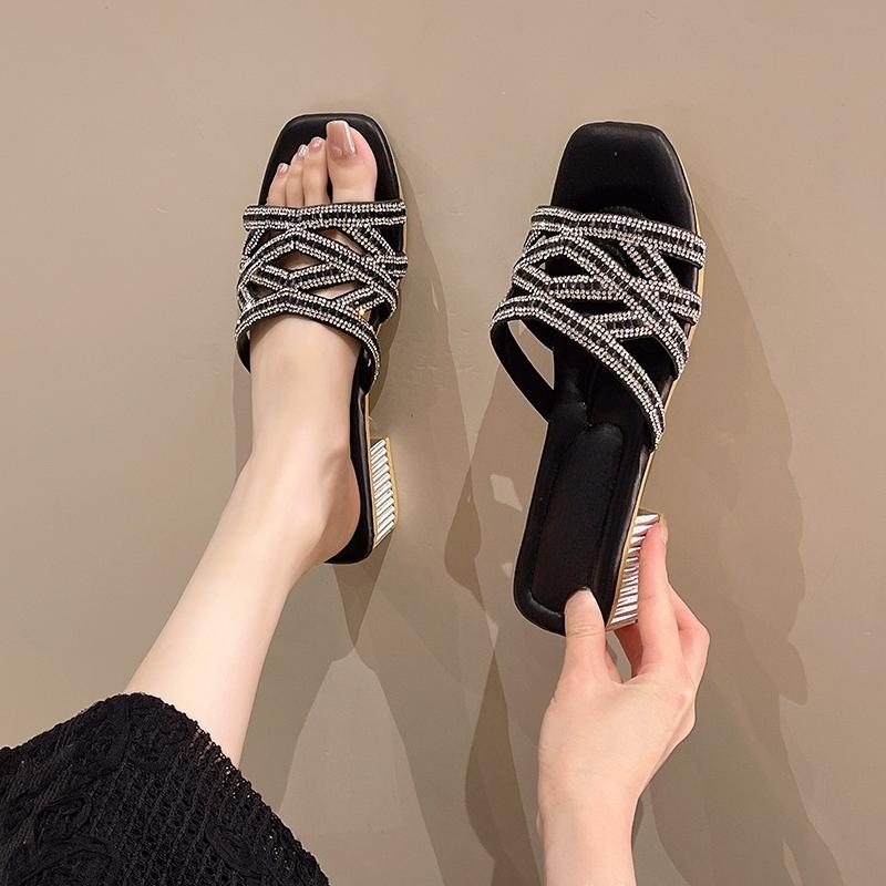 Fashion Block heel slippers for women in summer wear new fashion rhinestone mid-heel temperament crystal high heel cool mopping