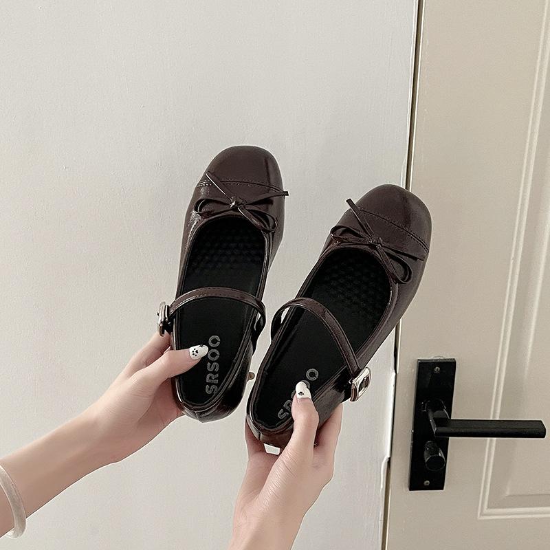 Silver Light Mouth Ballet Flat-soled Single Shoes for Women's 2025 New Summer Skirt French Round Head Mary Jane Shoes