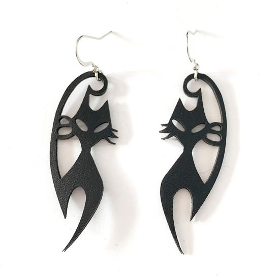 Yousheng 1 Pair Dangle Earrings Cat Shape Dress Up Jewelry Horrible Black Hook Earrings for Halloween