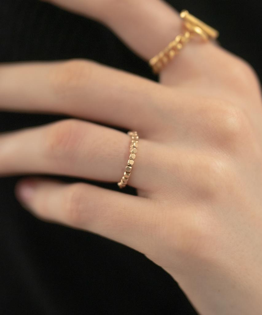 Novice Tokyo Pebbles Ring / Gold