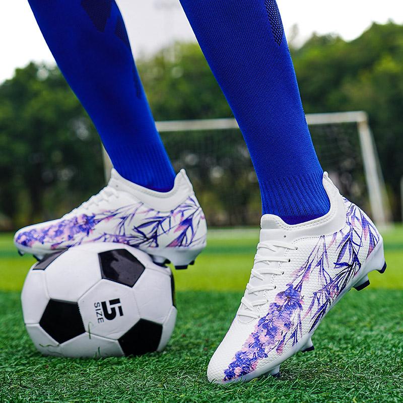 Football Boots Men Sport Wear Society Comfortable Sneaker Resistant Football Shoes Professional TF/FG Long Spikes Soccer Shoes