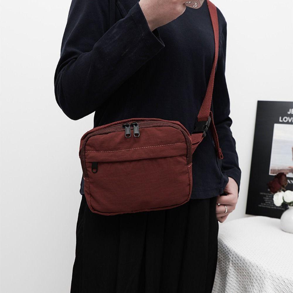 Quick-dry Square Message Bag Korean Style Sports Shoulder Bag Fashion Nylon Crossbody Bag  Outdoor