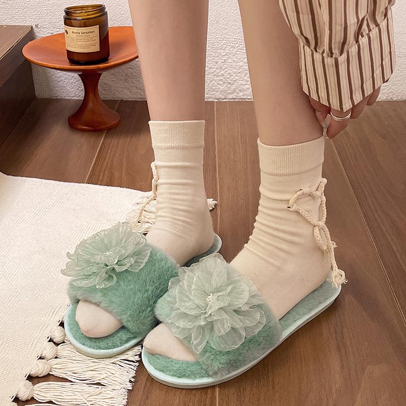 fashion 2024 Winter New Fashion Women's Solid Color Plush Flower Decorated Cotton Mops