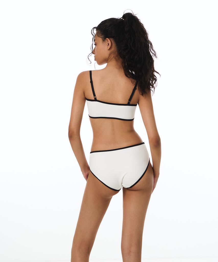 VINAJ Line Low Bikini Panties (White)