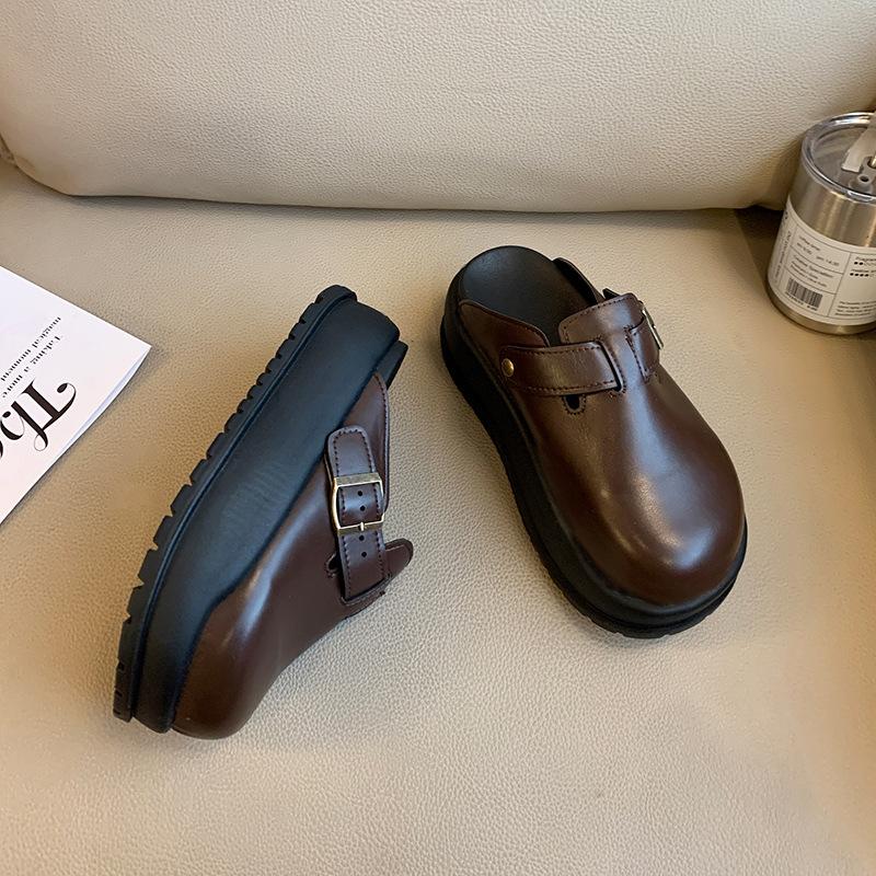 

Баотоу тапочки женские нишевые ленивые полушлепки женские весенние новые повседневные универсальные на толстой подошве увеличивающие рост тапочки 40 коричневый