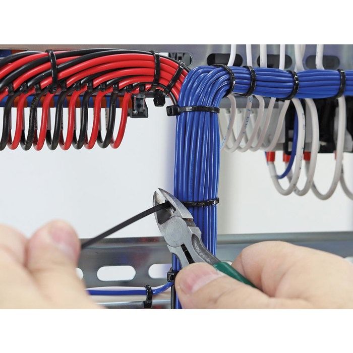 Attaches-câbles - Nylon - 9 x 610mm - Noir - Lot de 50 - Résistant aux UV