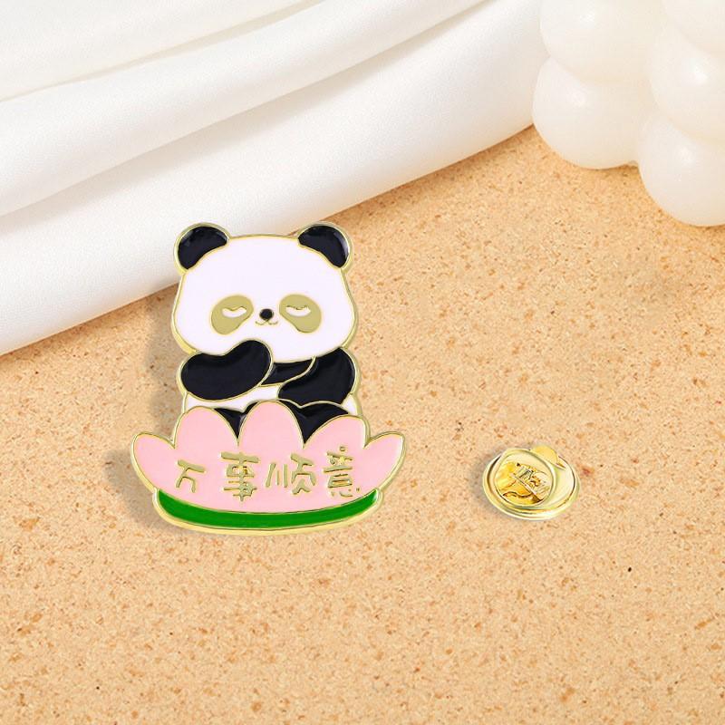 Retro Zodiac Products, Guochao Cartoon Faucet Brooch, Piercing Horse Needle, Oriental Dragon Men'S Suit Accessories Badge