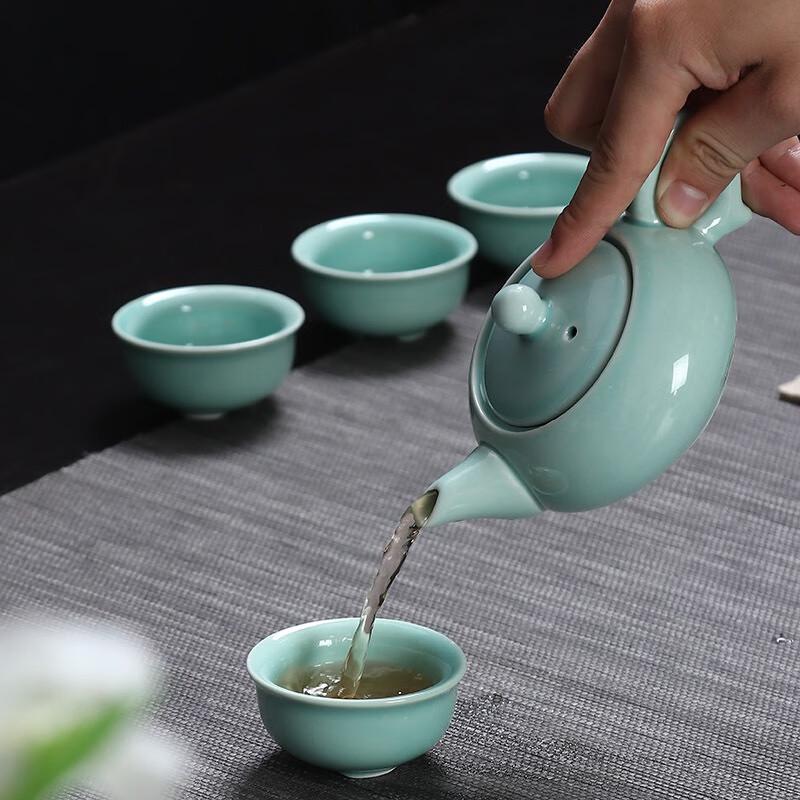 MOZHOU Celadon Fish Cup Kung Fu Tea Set