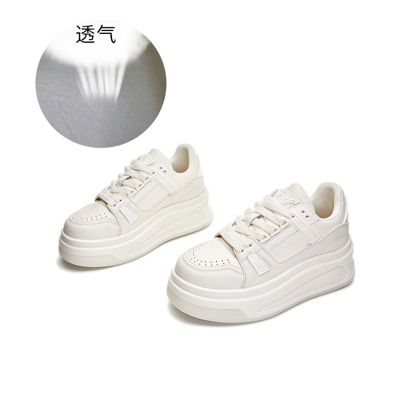 Suction film sole white shoes women's spring new thick sole heightening casual single shoes women's versatile sports shoes board shoes women