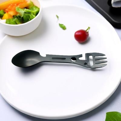 Wędrówki i kemping – Naczynia turystyczne