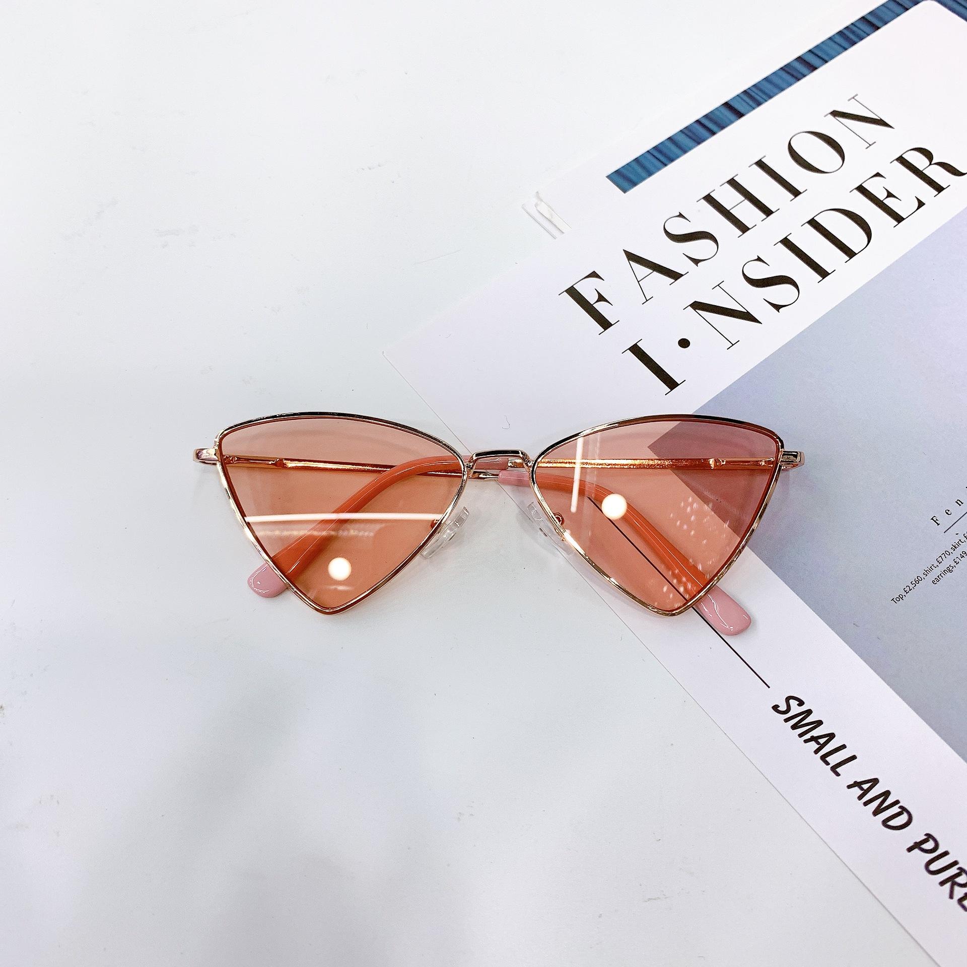 

Baby New Cat Eye Sunglasses Kids Fashion Luxury Sunglasses UV400 Children Metal Triangle Cool Pink Sun Glasses Girls Boys