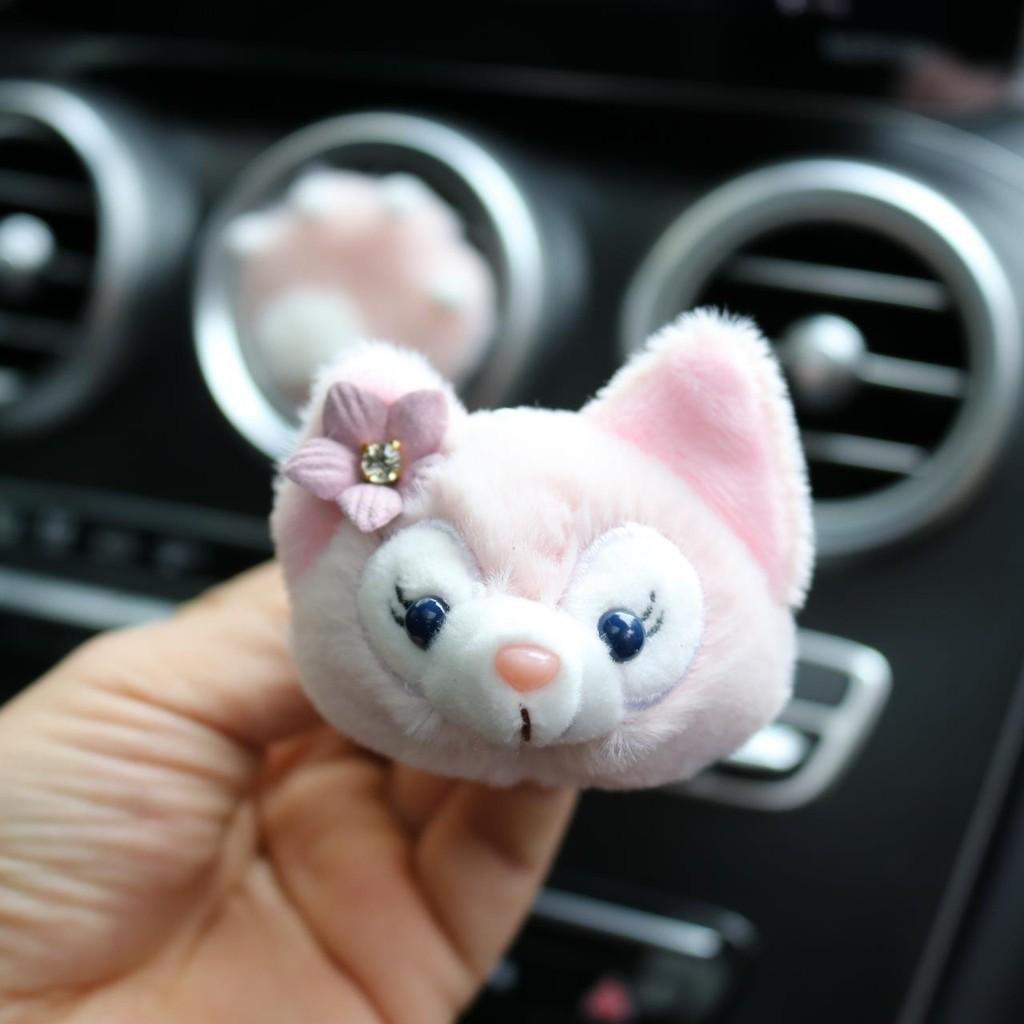 Cute Cartoon Car Air Vent Aromatherapy Clip Decorative Interior Car Accessory