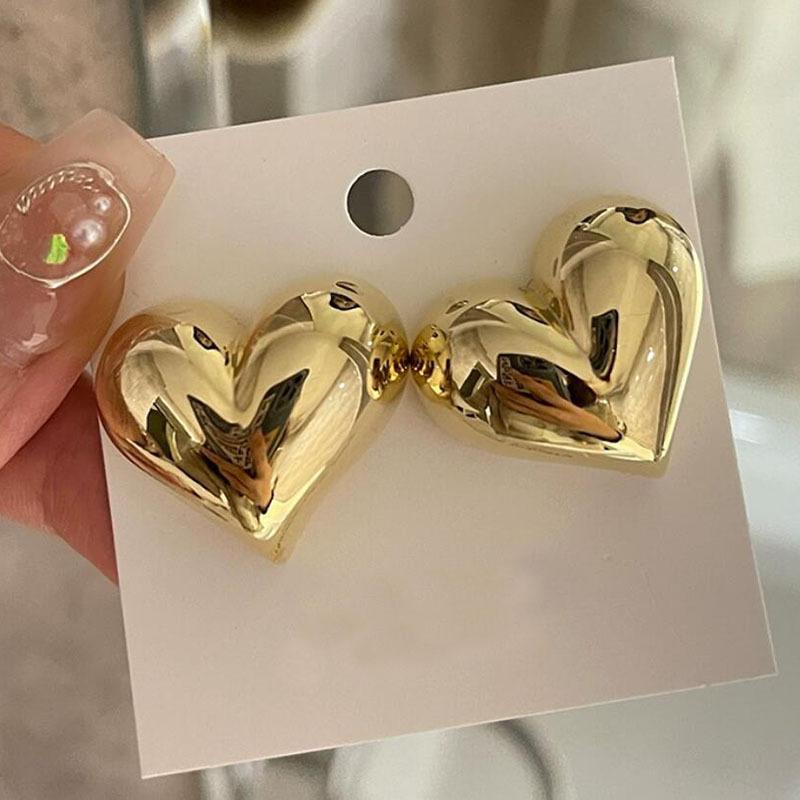 Minimalist Silver Color Smooth Love Heart Stud Earrings for Women Trendy Elegant Wedding Bride Jewelry Prevent Allergy