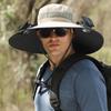 Solar-Powered Wide Brim Sunshade Hat with Lithium Battery Fan for Men