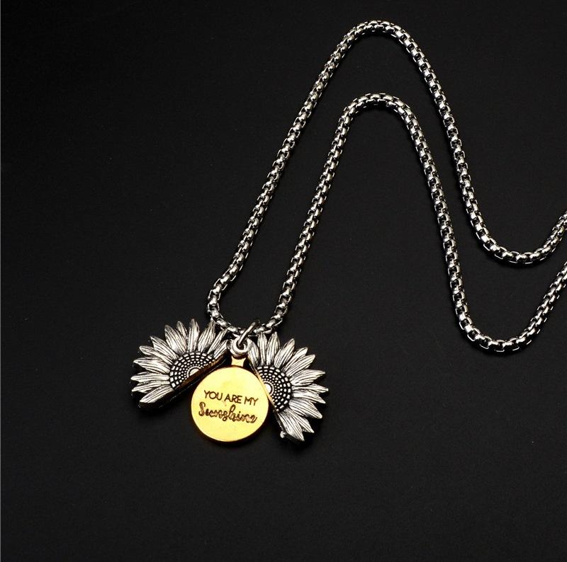 Street hipster hiphop sunflower necklace men's and women's sweater chain long accessories Korean version of personalized hip hop pendant women