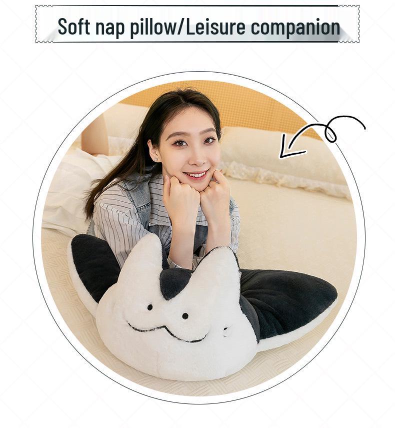 Kreatywna pluszowa poduszka w kształcie kota manty - Zabawna kreskówkowa zabawka płaszczka diabła na prezent urodzinowy dla dziewczynek