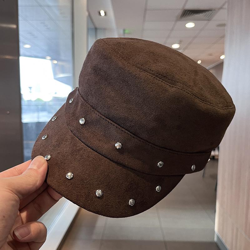 Retro Rivet Hollow Star Flat Top Equestrian Cap Design Early Autumn New Temperament Spice Girl Versatile Duck Tongue Newsboy Hat