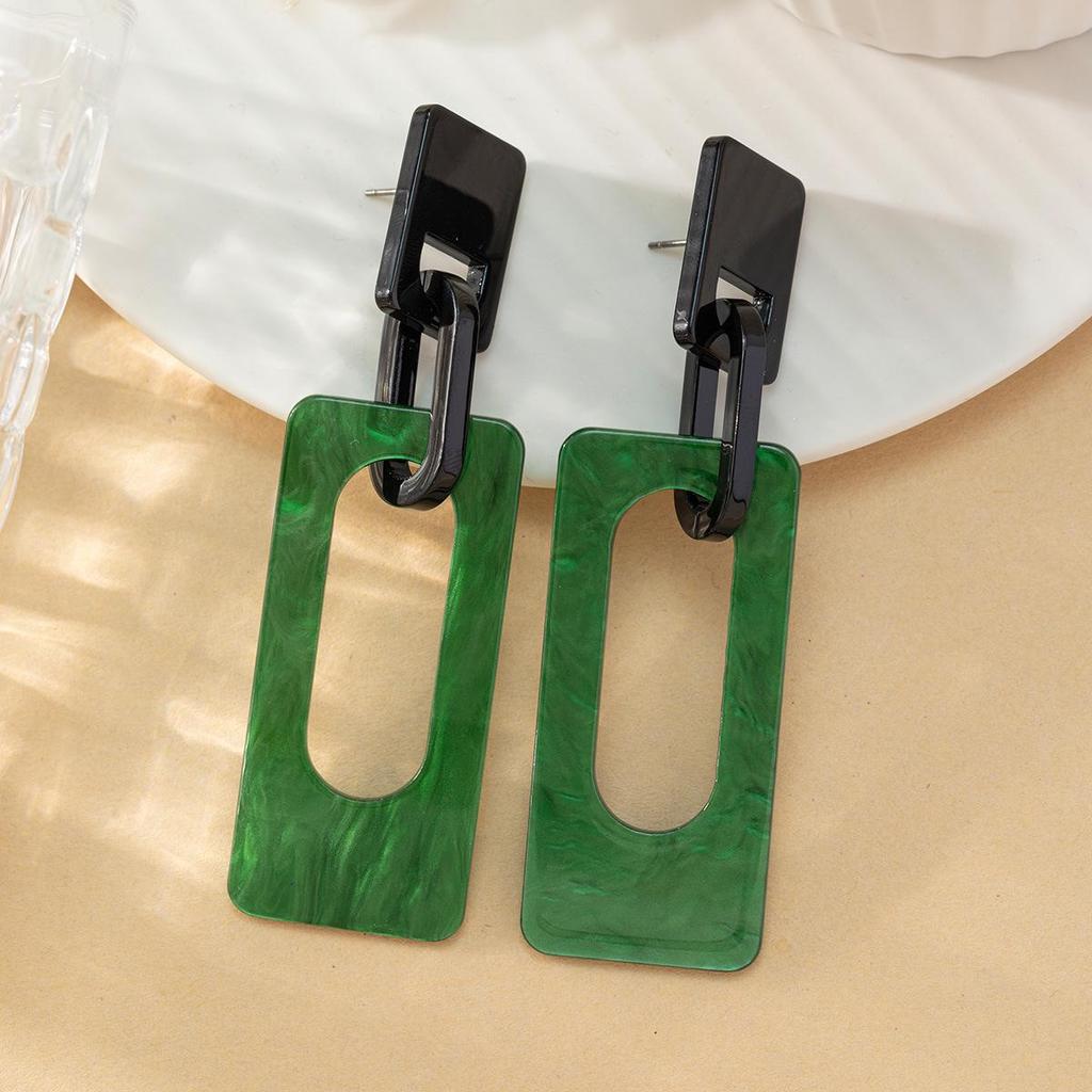 Geometric Rectangle Earrings: Chic European & American Style Studs for Fall/Winter