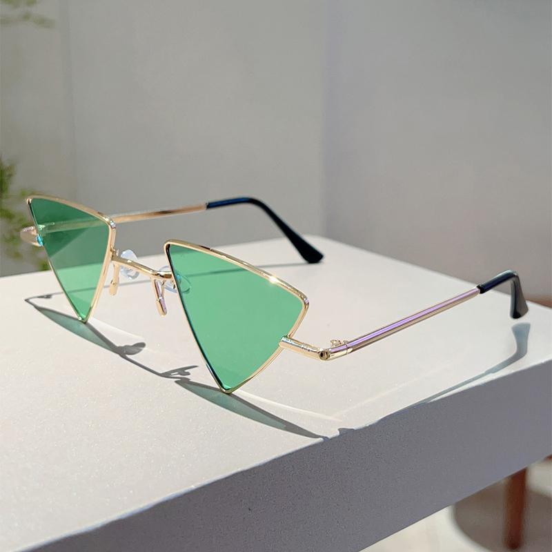 Vintage Triangle Sunglasses  New In Retro Metal Rim Outdoor Casual Shades Women Luxury Brand Design Decor Sun Glasses