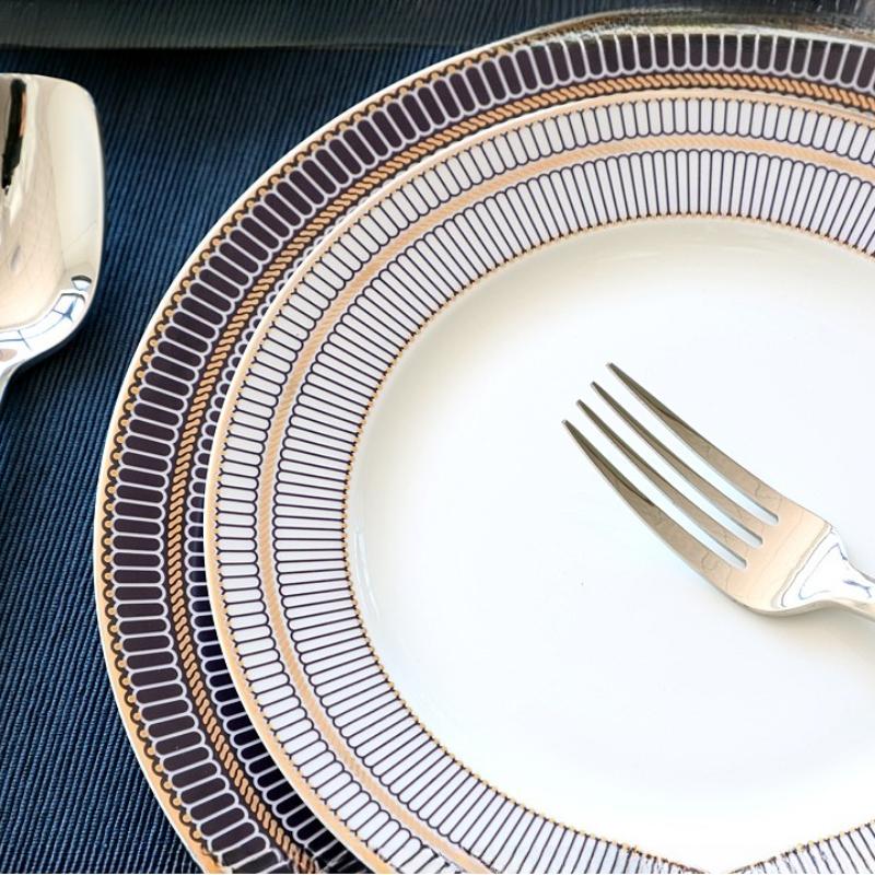 8/10palcové talíře z kostního porcelánu - Moderní elegantní kulaté nádobí se zlatým lemem Dezertní talířová sada Jídelní nádobí Servírovací talíře pro kuchyň, vhodné do mikrovlnné trouby