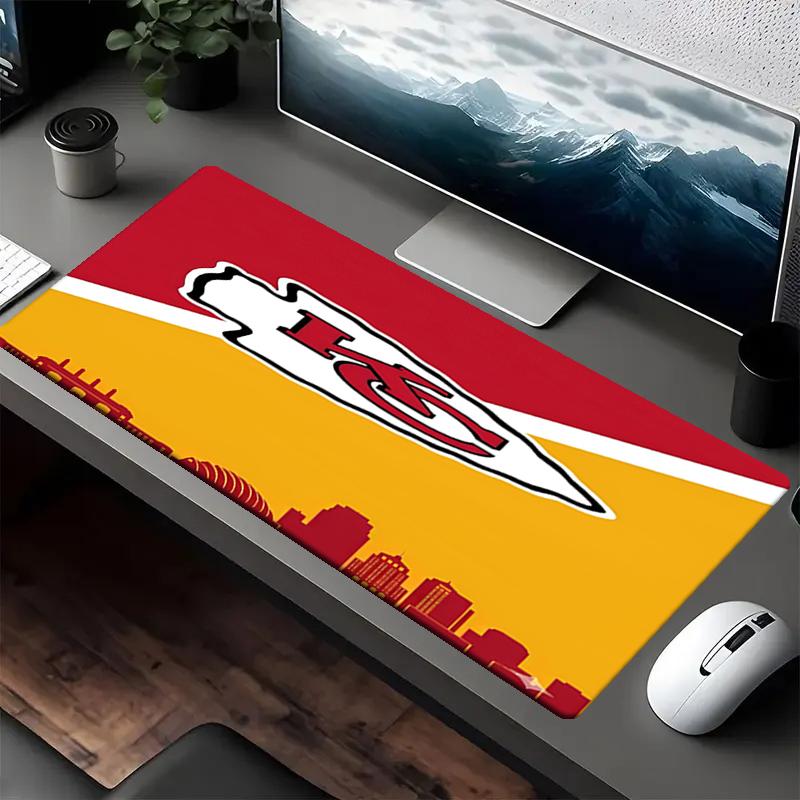 Kansas City Chiefs Thema Mauspads, Rutschfeste Gummiunterlage, Multifunktionales Büro- & Heimdekor, Perfekt zur Personalisierung des Arbeitsplatzes.
