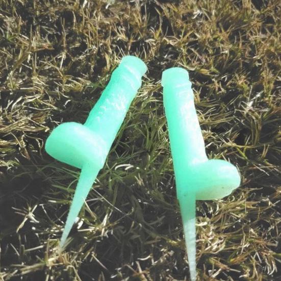 1/2 Stuks Lichtgevende Golf Tee Glow-in-the-dark Plastic Golfbalhouder Golf Trainingshulp Driving Range Binnen Buiten Golf Tee Golf Accessoires