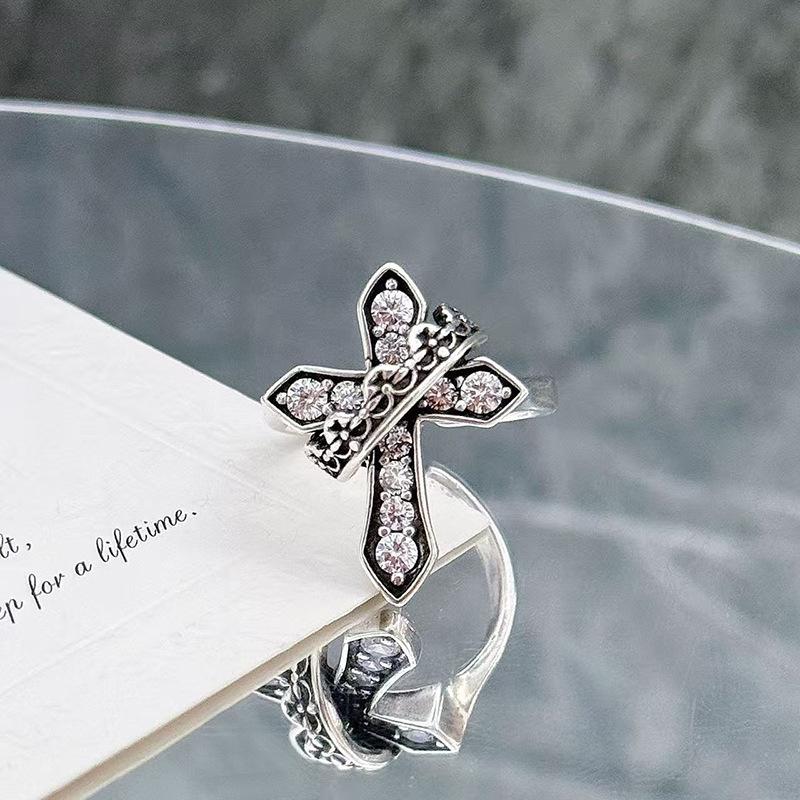 Dark Vintage Vintage Star Cross Open Ring Hip Hop Punk Niche Design Stacked Personality Ring Woman