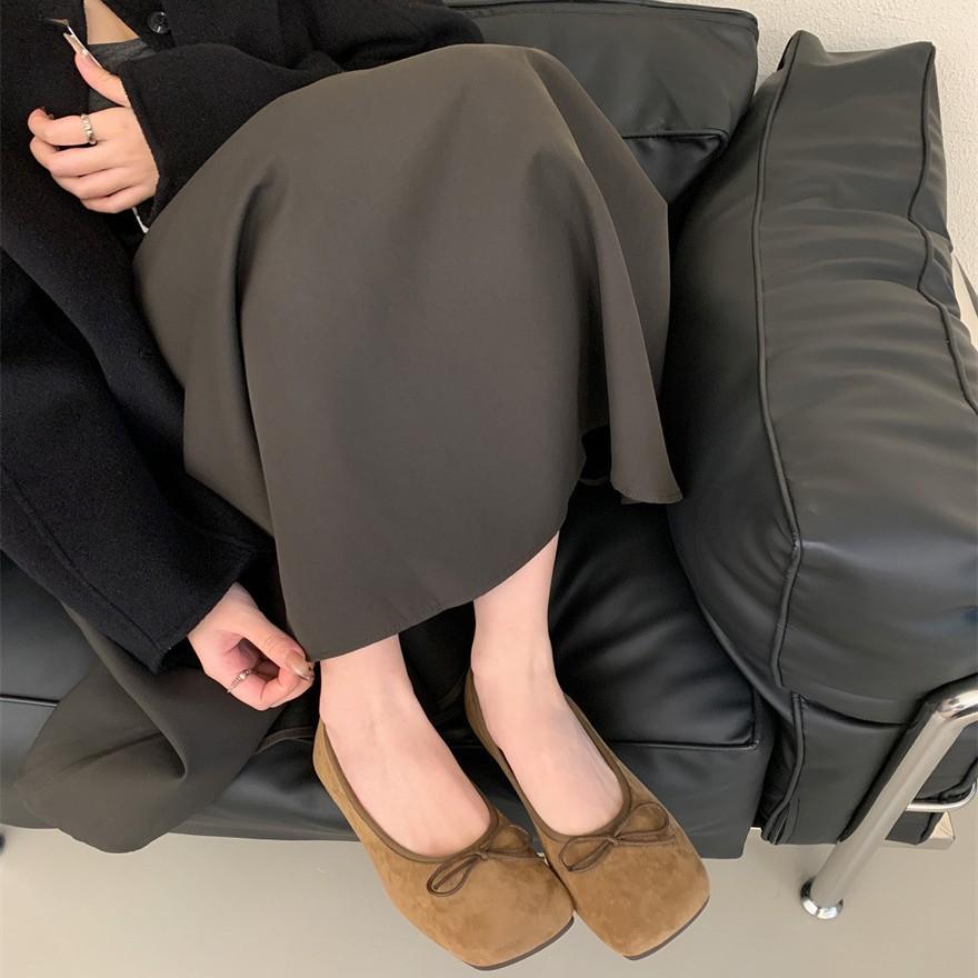 Französische Abendschuhe Damen 2025 neu Temperament elegant Prominente Seide eckige Zehenpartie leichte Einzelne Schuhe