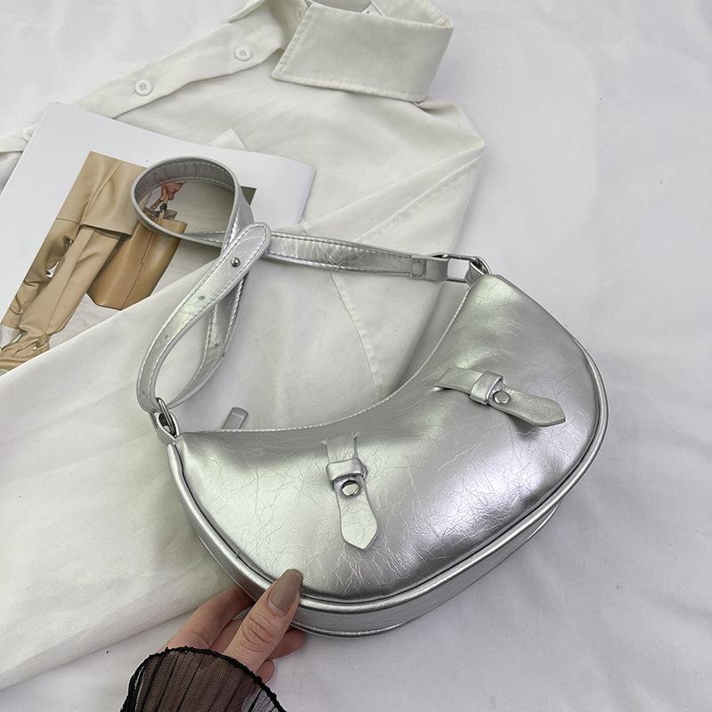 Fashion Casual Commuter Shoulder Armpit Bag Foreign Style 2024 Summer New Fashion Trend Large Capacity Crescent Bag
