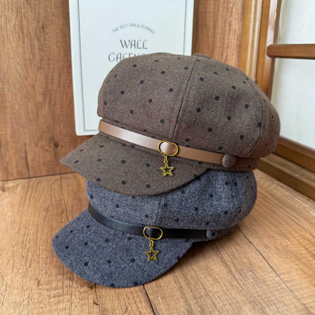 Polka dot octagonal hat, newsboy hat, female star pendant, beret cap, autumn and winter shopping to modify the face shape, temperament hat
