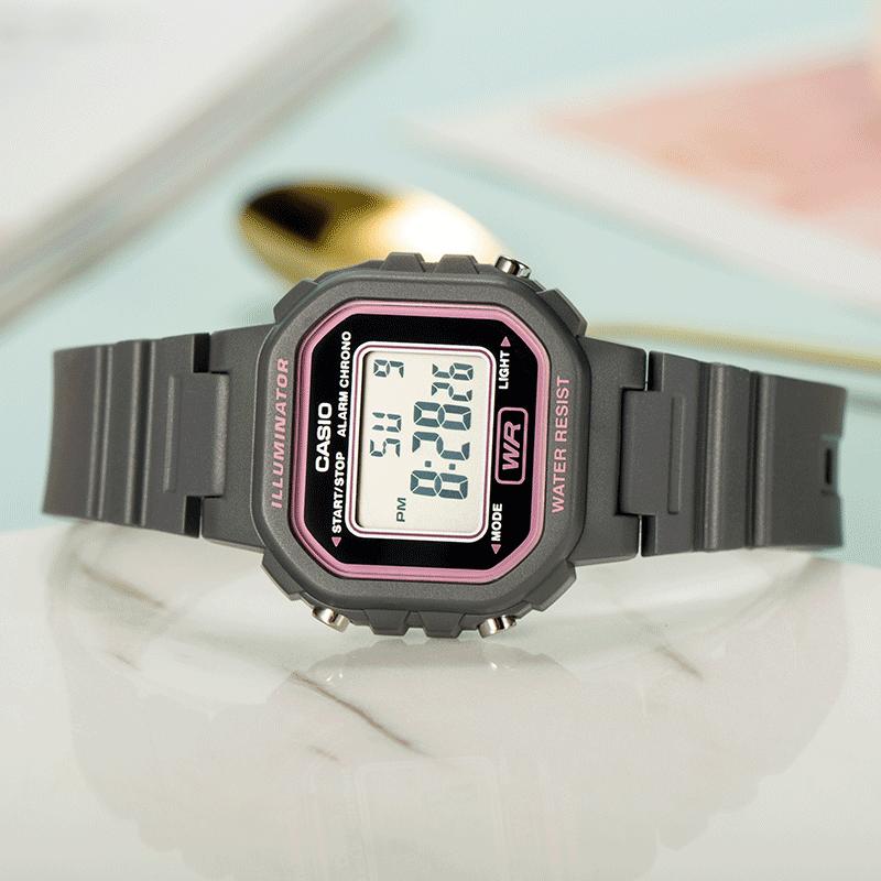 Casio DIGITAL Series - Square, Retro Fashion Waterproof, Quartz Movement, Resin Strap, Japanese and Korean Watch, Women's Watch, Gray Dial LA-20WH-8A