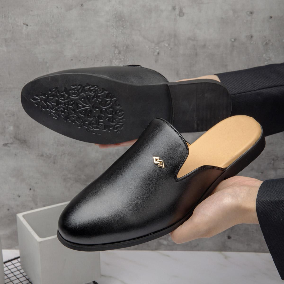Breathable Summer Slip-On Mules Outdoor Leisure Fashion Loafers Patent Leather Sandals Comfortable Slippers for Men And Women 38