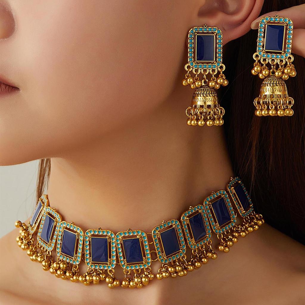 Retro Ethnic Style Diamond-Encrusted Bells Fringed Earrings Women'S Bohemian Square Geometric Necklace Light Luxury Jewelry Set