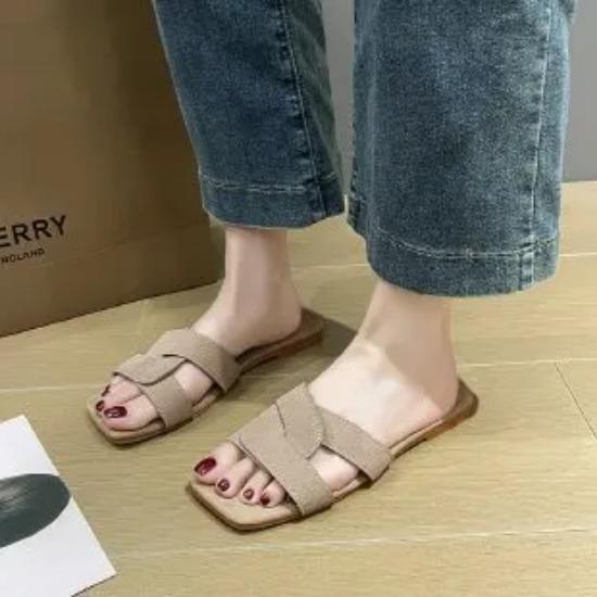 Women Flats Slippers Women Summer Trend Comfortable Square Open Toe Sandals Ldies Lightweight Non Slip Beach Slides Flip Flops