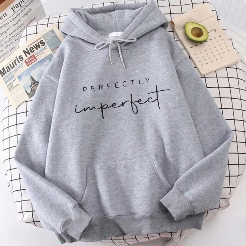 Graphic Print Long Sleeve Kangaroo Pocket Hoodies Women's Casual Y2k Sweatshirts with "Perfectly Imperfect" Lettering Clothes